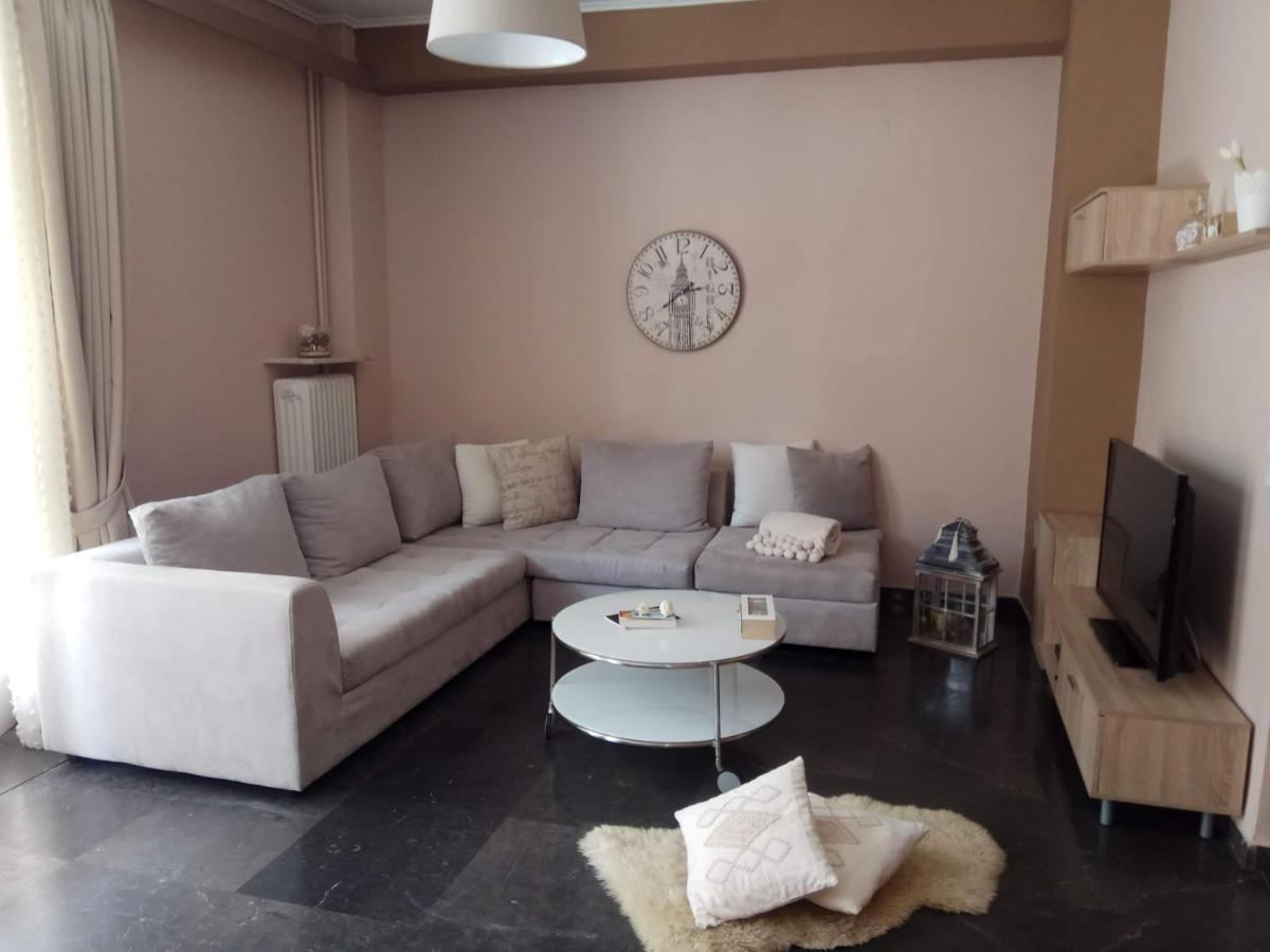 Downtown Across National Archaeological Museum Apartment Athena Bagian luar foto